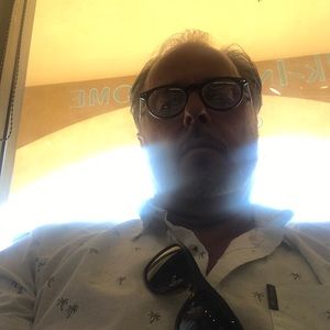 Meet your Posher, Grant